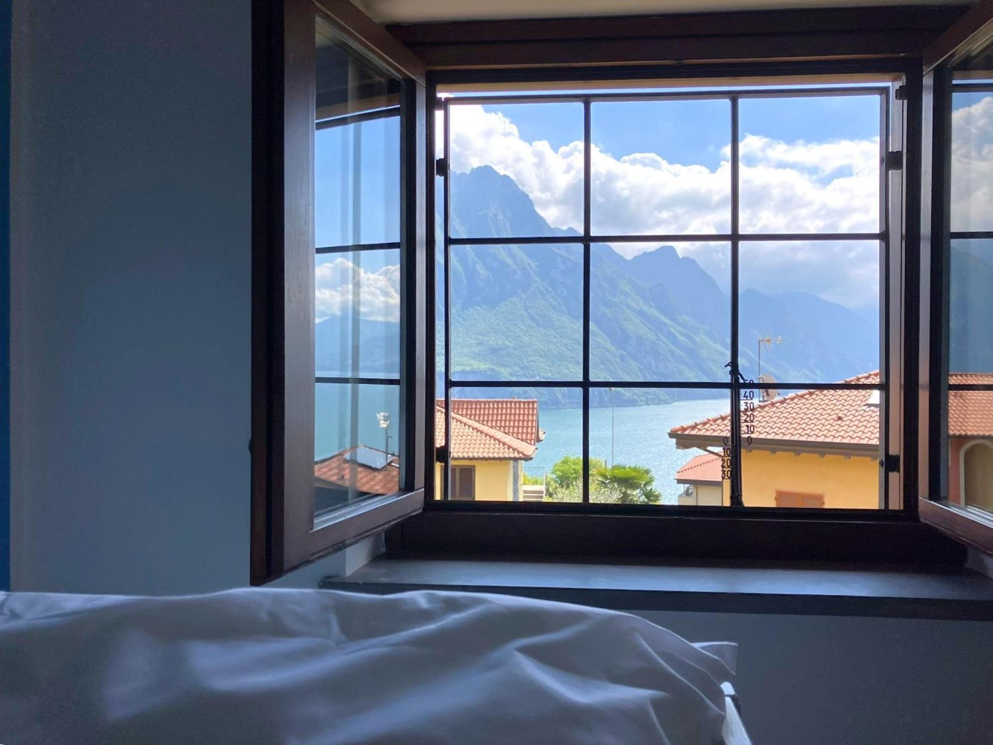 Happy Guest Apartments - Lake View And Pool Riva di Solto Esterno foto